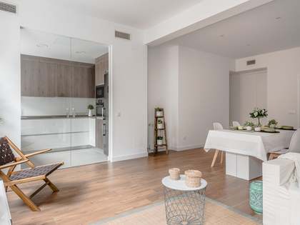 161m&sup2; Apartment for sale in Malasa&ntilde;a, Madrid