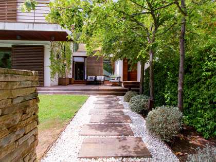 536m² house / villa for sale in Urb. de Llevant, Tarragona
