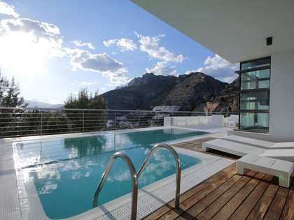 594m² haus / villa mit 103m² terrasse zum Verkauf in Altea Town