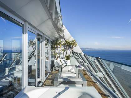 Piso con 25 m² de terraza en alquiler en Barceloneta