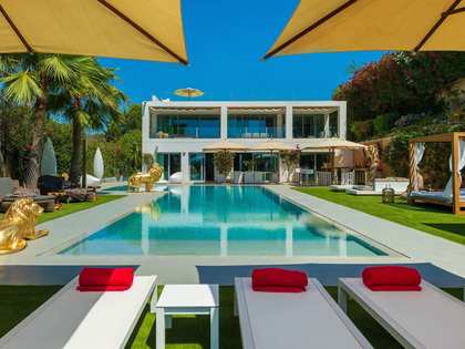 Casa / villa di 525m² in vendita a Santa Eulalia, Ibiza
