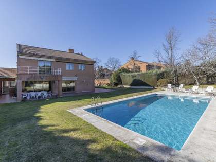 Casa / vil·la de 530m² en venda a Majadahonda, Madrid