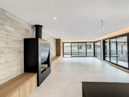 Piso de 265 m² con 49 m² de terraza en venta en Escaldes