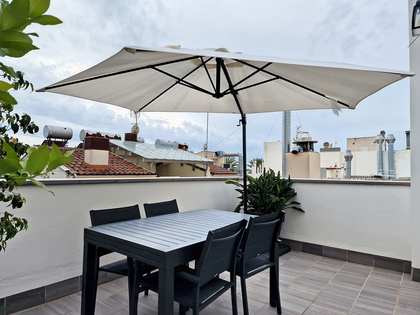 197m² house / villa with 45m² terrace for sale in Vilanova i la Geltrú