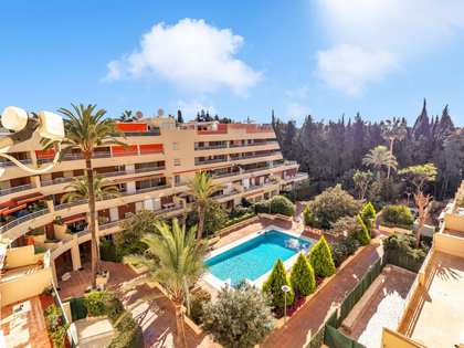 216m² apartment with 118m² terrace for sale in Golden Mile