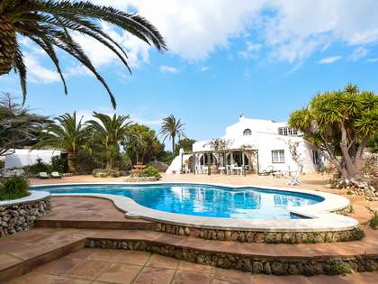 742m² country house for sale in Maó, Menorca