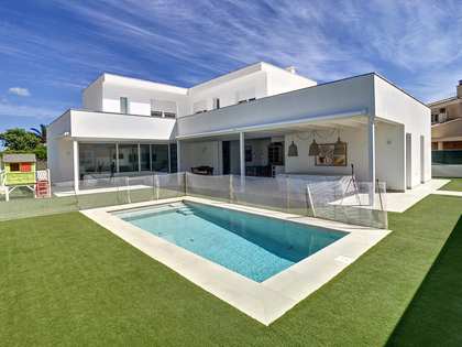 Casa / vil·la de 375m² en venda a Maó, Menorca