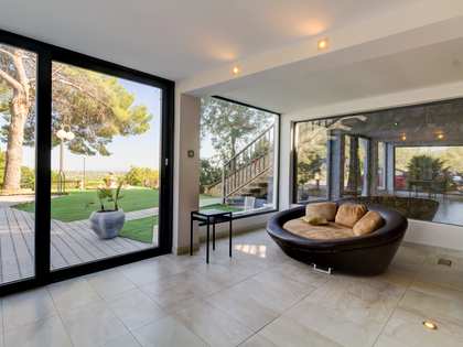 Загородный дом 198m² на продажу в Tarragona, Таррагона