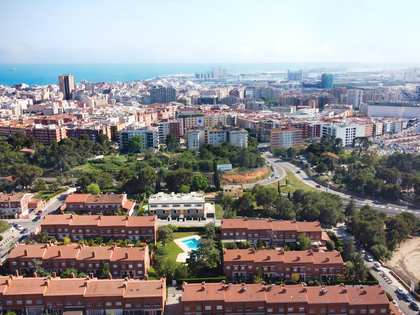 Дом / вилла 201m², 69m² Сад на продажу в Tarragona City