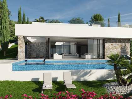 767m² house / villa with 1,300m² garden for sale in Sant Andreu de Llavaneres