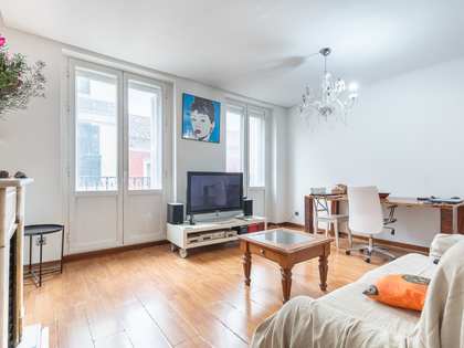 120 m² apartment for sale in Malasaña, Madrid
