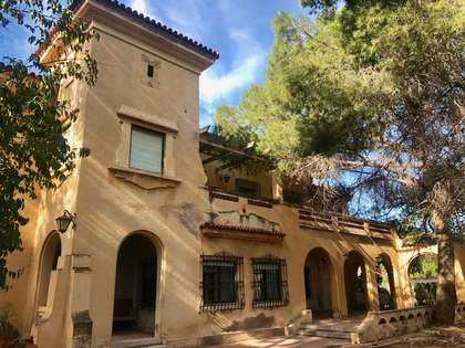 Casa / Vila de 438m&sup2; &agrave; venda em Godella / Rocafort