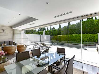 Villa van 628m² te koop met 90m² Tuin in Pozuelo, Madrid