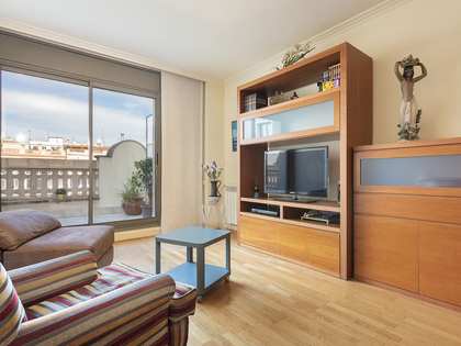 107m² apartment with 10m² terrace for sale in Eixample Right