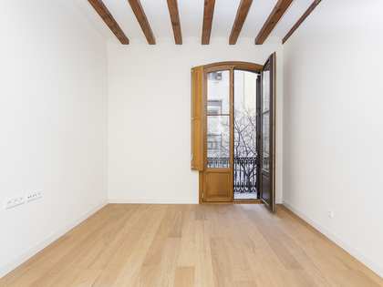 apartmento de 85m² em aluguer em Eixample Right, Barcelona