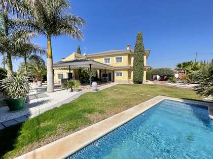 421m² house / villa for sale in Alicante ciudad, Alicante