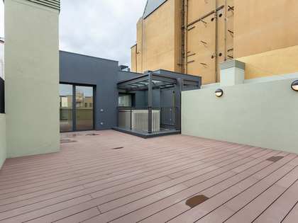 Ático con 68 m² de terraza en venta en Eixample Derecho