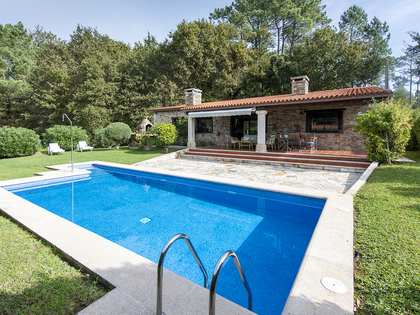 Дом / вилла 191m² на продажу в Pontevedra, Галисия