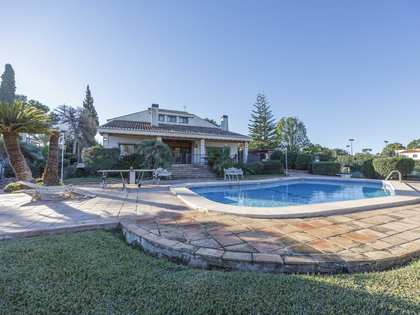 Maison / villa de 857m² a vendre à La Eliana, Valence