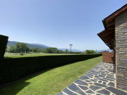 Maison / villa de 136m² a vendre à La Cerdanya avec 150m² terrasse