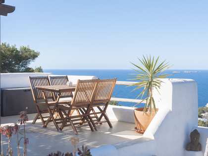 175m² house / villa for sale in San José, Ibiza