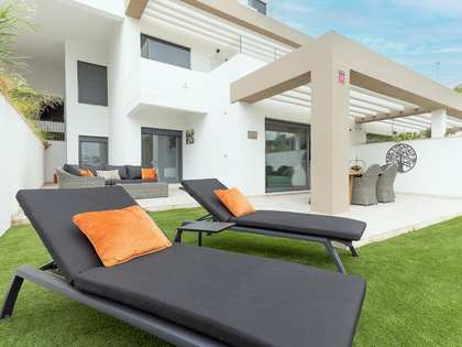 106m² apartment with 29m² garden for sale in Estepona