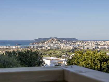 Terrain à bâtir de 211m² a vendre à Ibiza ville avec 98m² terrasse