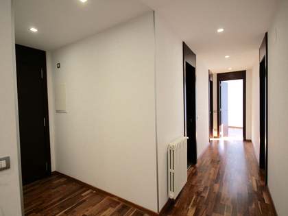 Apartmento de 105m&sup2; &agrave; venda em St Juli&agrave; de L&ograve;ria, Andorra