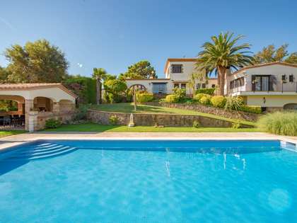 Huis / villa van 377m² te koop in Platja d'Aro, Costa Brava