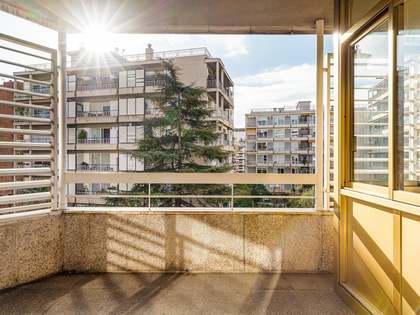 273m&sup2; apartment with a terrace for sale in Sarri&agrave;