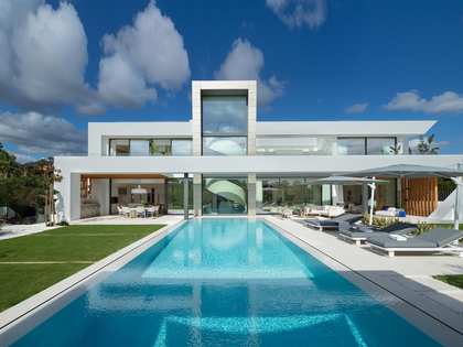 casa / villa di 665m² con 321m² terrazza in vendita a East Marbella