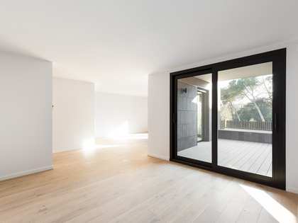 Appartamento di 188m² con giardino di 248m² in vendita a Sant Cugat