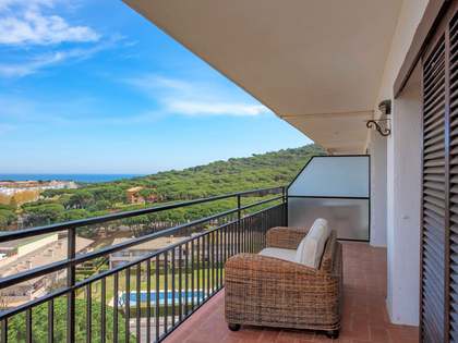 105m² apartment with 36m² terrace for sale in Platja d'Aro
