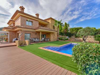 Casa / vila de 494m² à venda em Platja d'Aro, Costa Brava