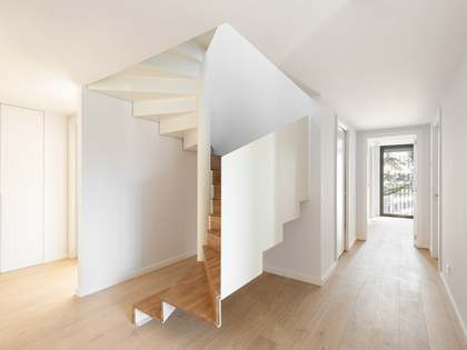Квартира 211m², 29m² террасa на продажу в Sant Cugat