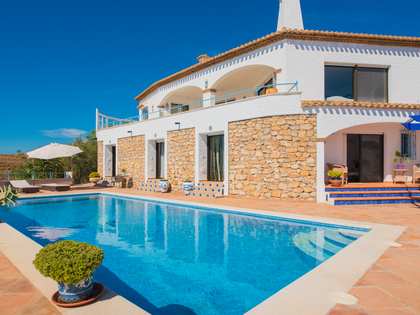 Casa / villa di 300m² in vendita a Axarquia, Malaga