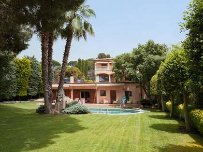 Casa / Vila de 440m&sup2; &agrave; venda em Caldes d'Estrac, Maresme