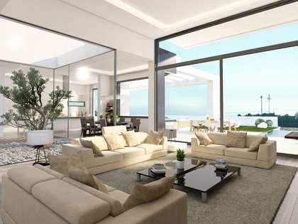 397m² house / villa with 31m² terrace for sale in Malagueta - El Limonar