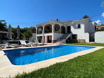 Huis / villa van 274m² te koop in Jávea, Costa Blanca