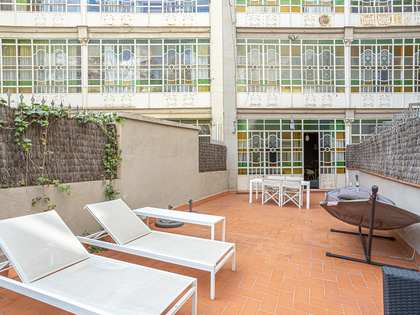 141m² apartment with 64m² terrace for sale in Eixample Right