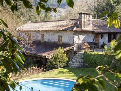 Casa / vil·la de 515m² en venda a Pontevedra, Galicia