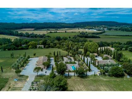 Casa / Vila de 450m&sup2; &agrave; venda em Alt Emporda, Girona