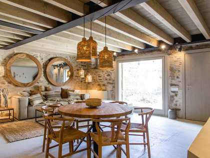 Casa / vil·la de 180m² en venda a La Cerdanya, Espanya