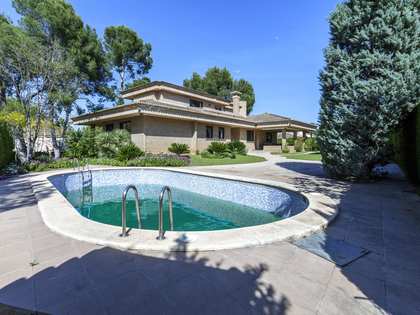 610m² haus / villa mit 110m² terrasse zum Verkauf in La Eliana