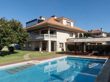 721m² haus / villa zum Verkauf in Pontevedra, Galicia