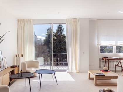 190m² apartment for sale in Palacio, Madrid