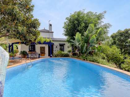 Загородный дом 160m² на продажу в Эстепона, Costa del Sol