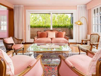 Пентхаус 310m&sup2;, 94m&sup2; террасa на продажу в Трес Торрес