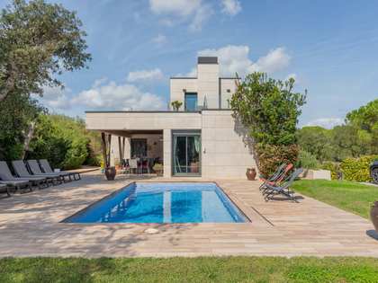 Huis / villa van 320m² te koop in Llafranc / Calella / Tamariu
