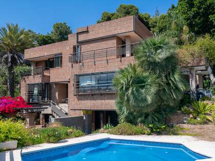 Maison / villa de 597m² a vendre à East Málaga, Malaga